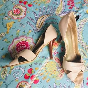 Cream Nine West high heels size 10B
